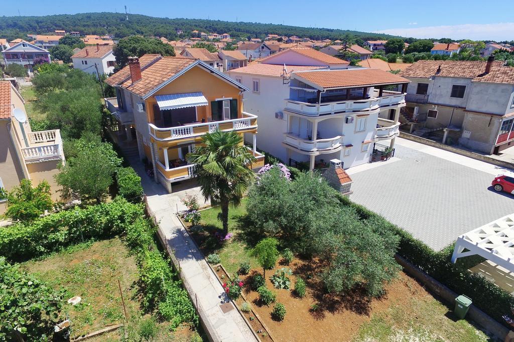 Apartments Kero Бибинє Екстер'єр фото